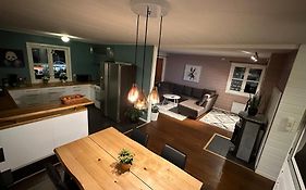 Cozy House In The Heart Of Tromsdalen. Central
